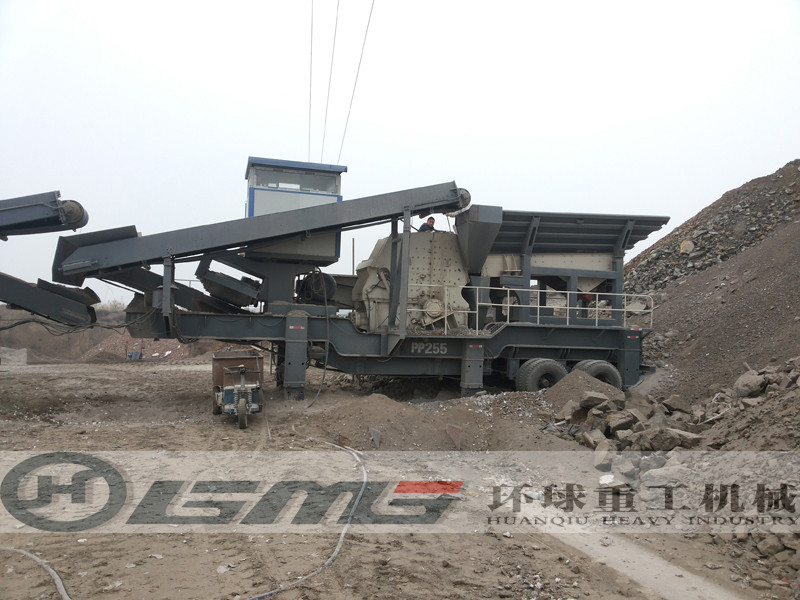 Mobile Crusher for Recycling Construction Waste in NanJing China